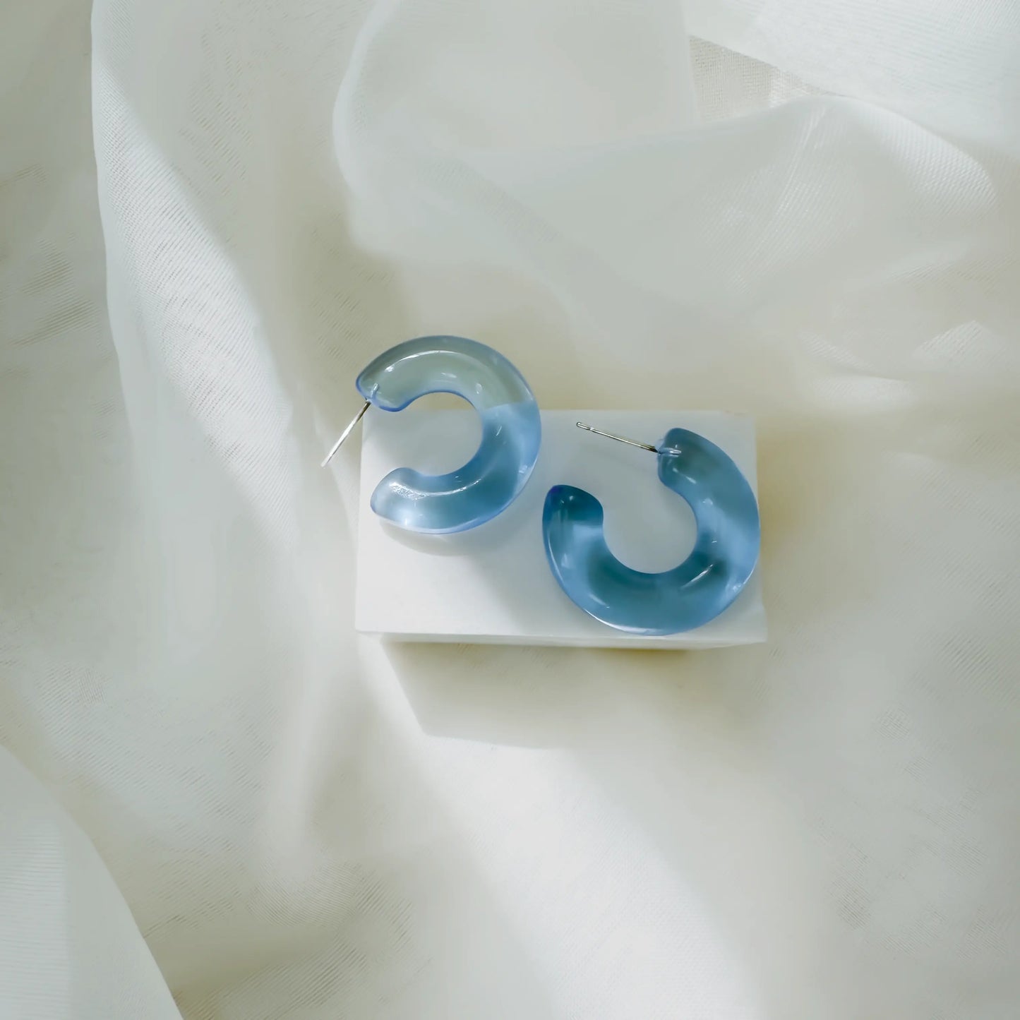 CECILE HOOPS