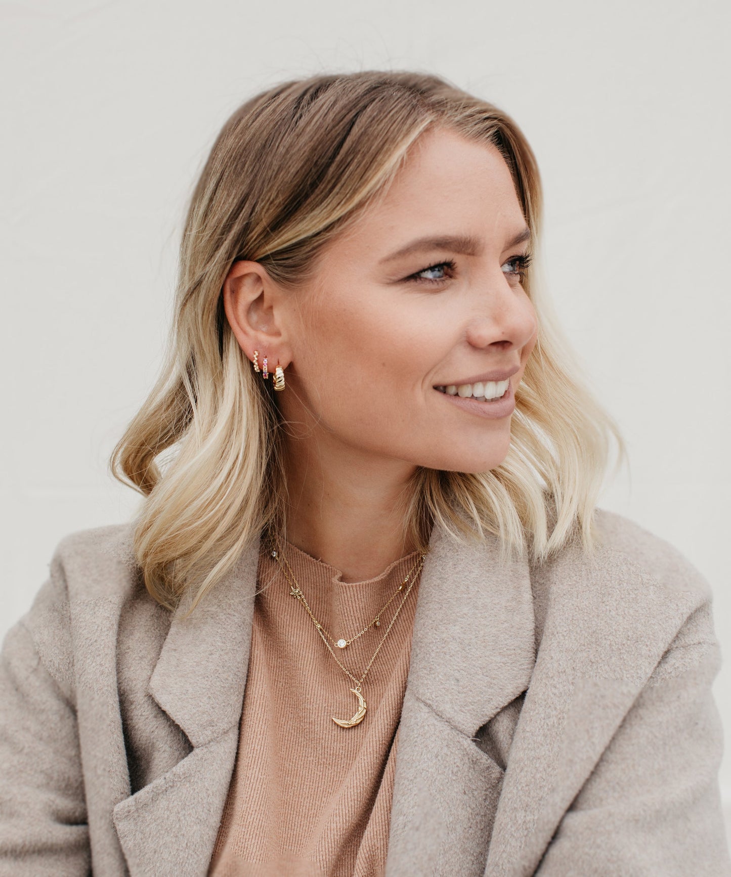 ESTELLE CHOKER