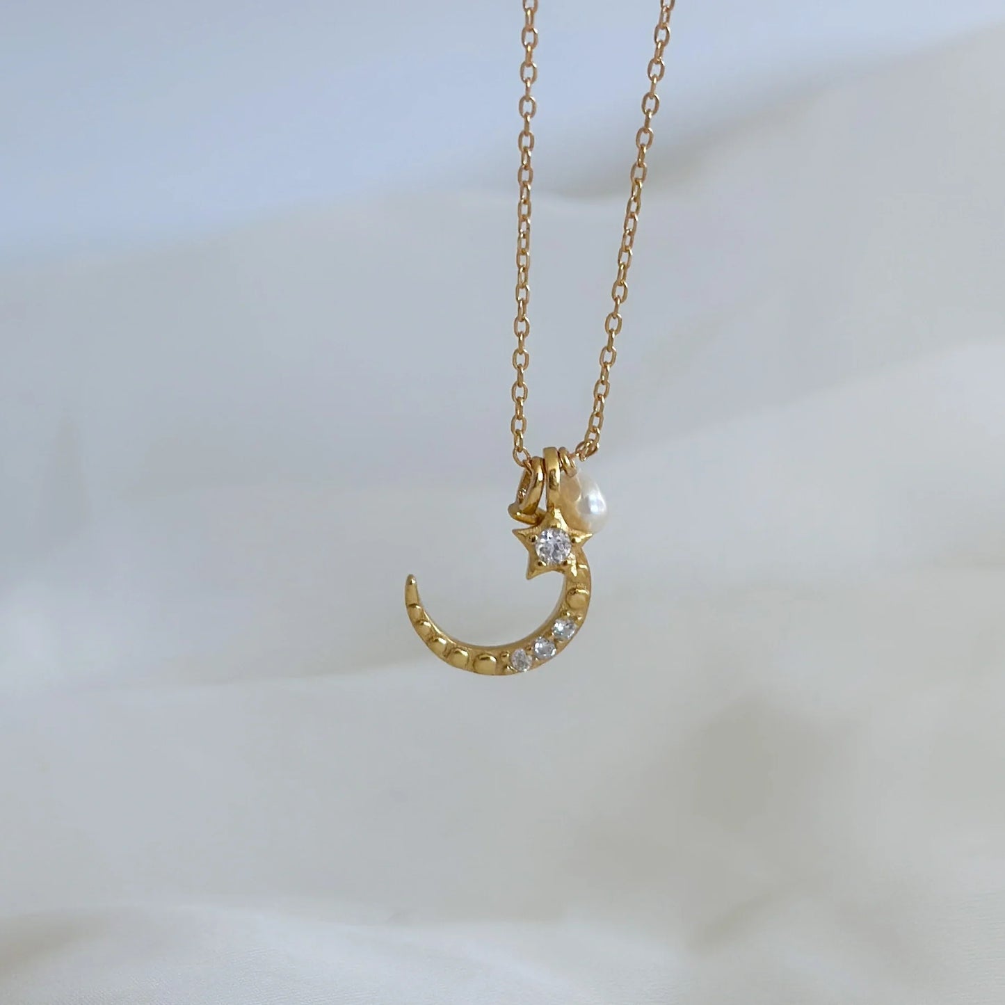 SKYLAR NECKLACE